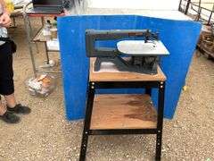 Sears/Craftsman 16" variable speed scroll saw on stand