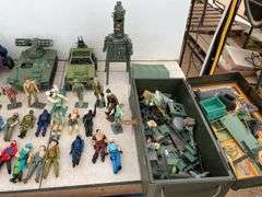 Quantity of G.I. Joe toys and figurines