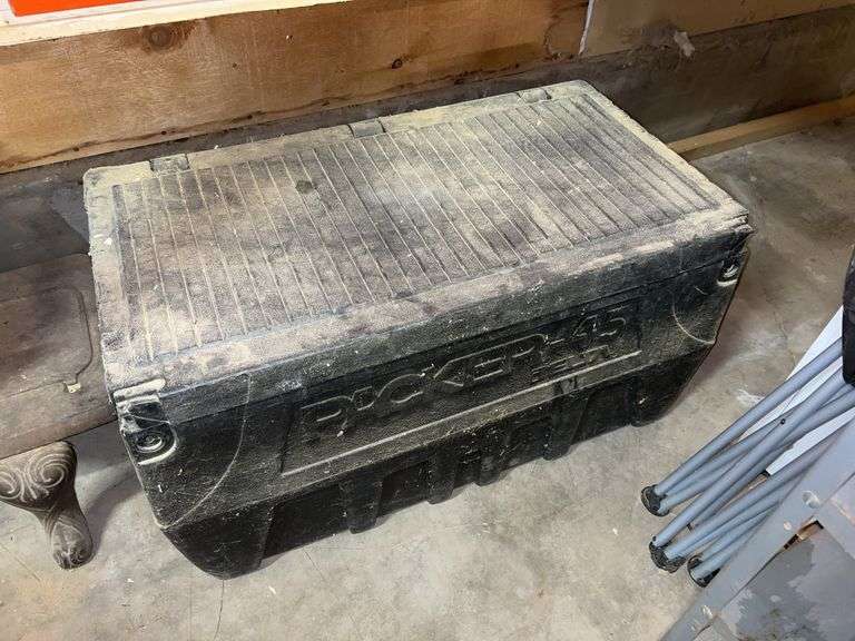 Plastic truck tool box 34”x19.5”x18.5”