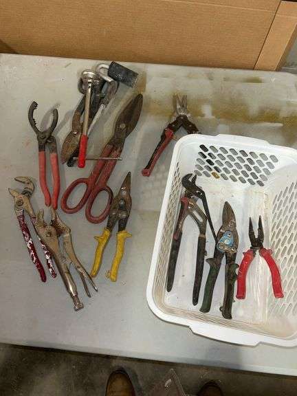 Qty of tin snips, vise grips, filter pliers, etc