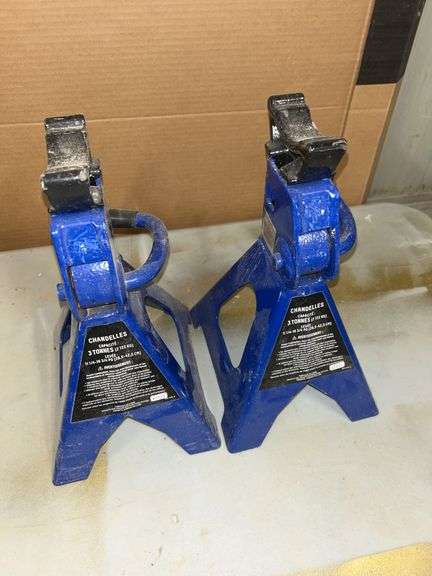 Pair of 3-ton jack stands