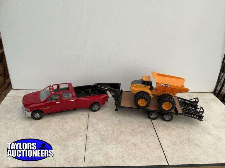Plastic truck, trailer & dump truck
