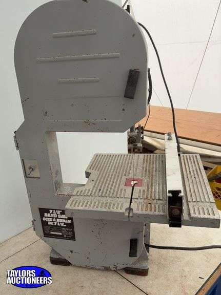 7 1/2" band saw, motor runs blade needs adjusting