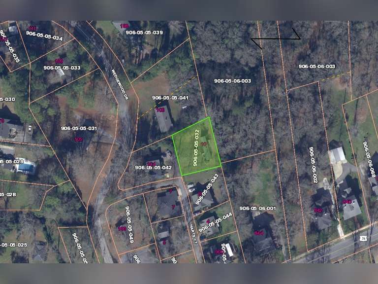 10 Harts Ct, Laurens, SC