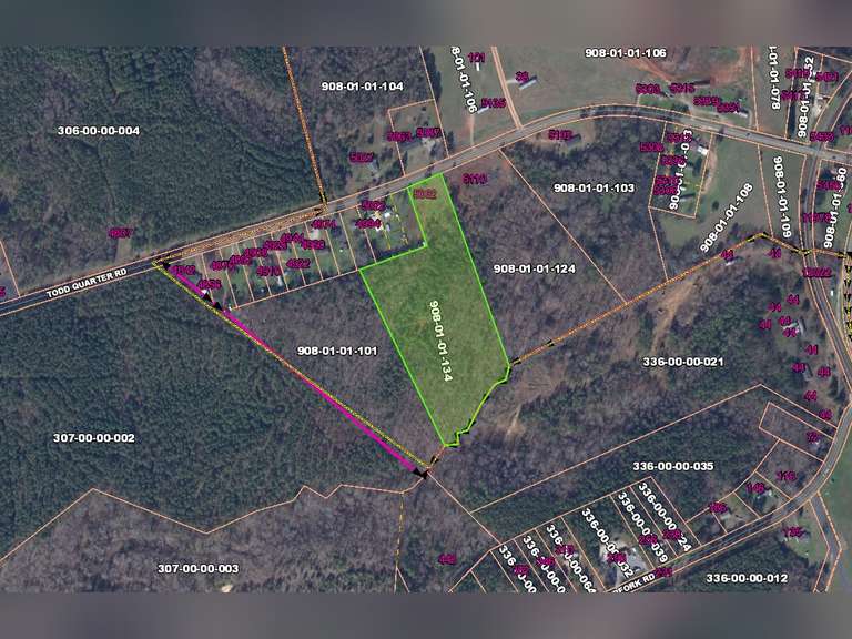 5062 Todd Quarter Rd, Waterloo, SC