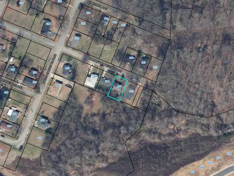 308 E Branyon Heights Ave, Spartanburg, SC