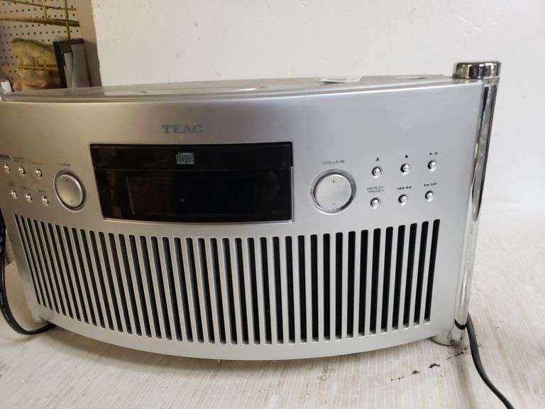 TEAC Clock Radio CD Player Trice Auctions