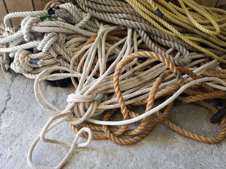 1700s Rope Color Large Lot of Various Sizes of Ropes in Mixed Colors - Trice Auctions