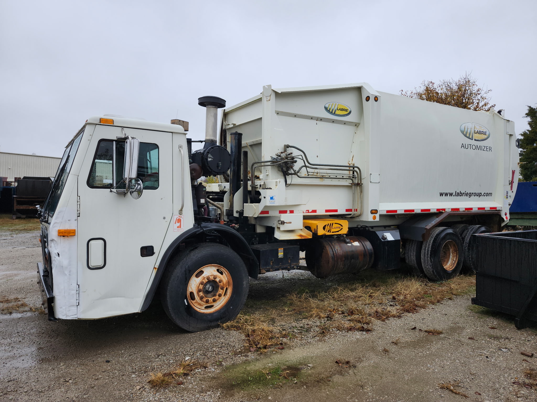 0 Mack LEU 600 Labrie Automizer Garbage Truck
