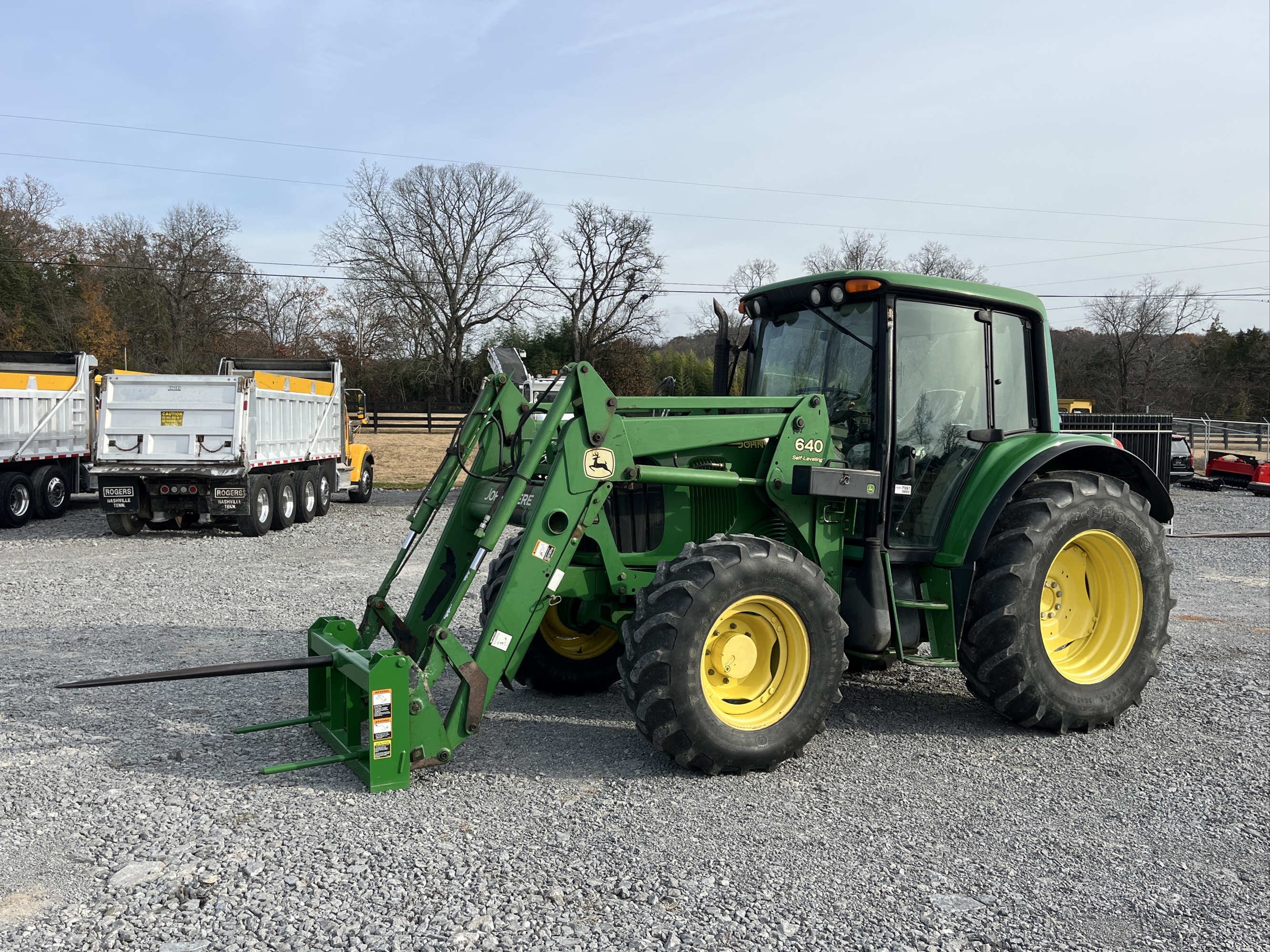 0 John Deere  6420 Farm Tractor
