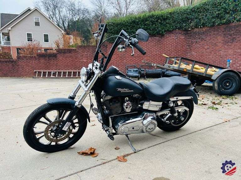 2006  HARLEY-DAVIDSON  FXDB Dyna Street Bob  MOTORCYCLE