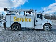 2011  FREIGHTLINER  M2 106  Mechanics Truck