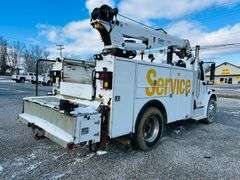2011  FREIGHTLINER  M2 106  Mechanics Truck