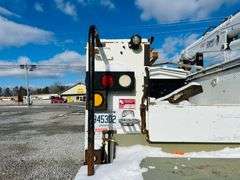 2011  FREIGHTLINER  M2 106  Mechanics Truck