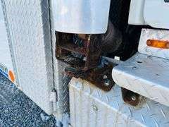 2011  FREIGHTLINER  M2 106  Mechanics Truck