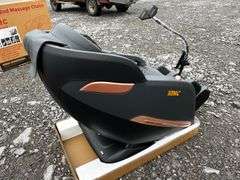 Unused 2025 IR IRMC MASSAGE CHAIR