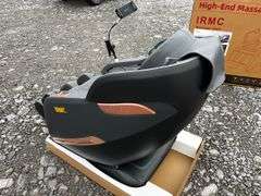 Unused 2025 IR IRMC MASSAGE CHAIR