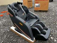 Unused 2025 IR IRMC MASSAGE CHAIR