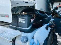 2011  FREIGHTLINER  M2 106  Mechanics Truck