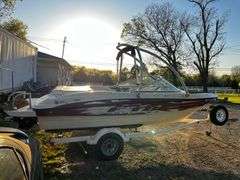 2010 BAYLINER F85 FLIGHT SERIES Sport Boat