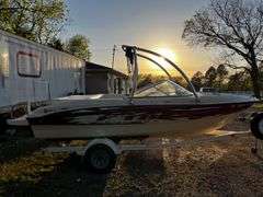 2010 BAYLINER F85 FLIGHT SERIES Sport Boat