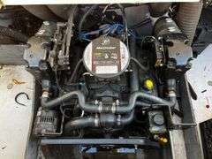 2010 BAYLINER F85 FLIGHT SERIES Sport Boat