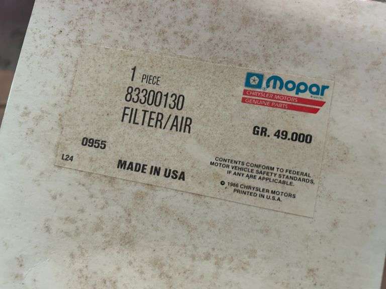 Lot of Mopar 83300130 Air Filters