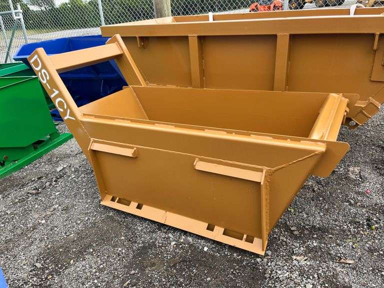 (NEW) 1CY Gravel Box Skid Steer Attachment