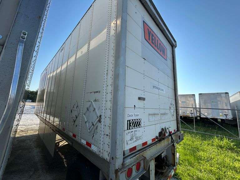 2014 Stoughton 28 Ft X 102 In S/A Van Trailer
