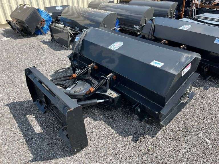 Unused  2023  WOLVERINE  PAB-11-72W  Angle Broom  Attachment