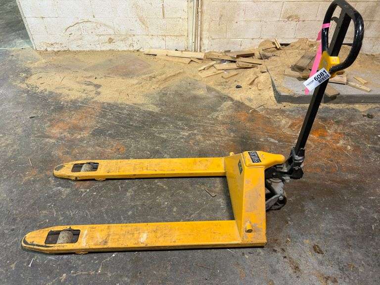 Global Pallet Jack
