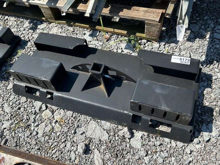 New Heavy Duty Do-All Receiver Hitch Skid Steer Mount Plate Attachment