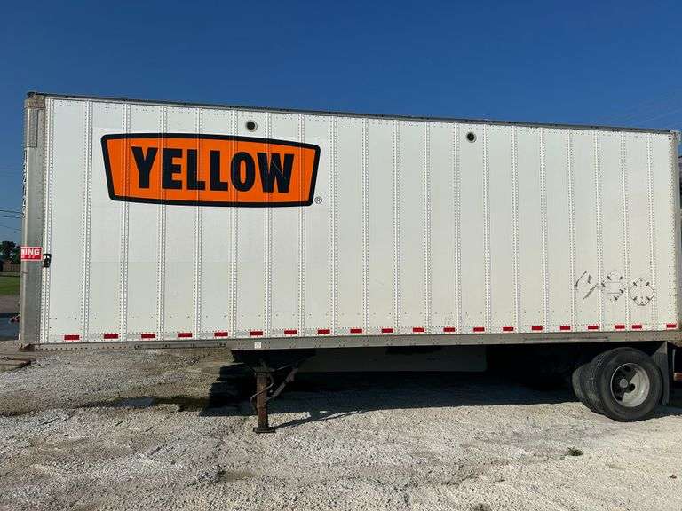 2015 Stoughton 28 Ft X 102 In S/A Van Trailer