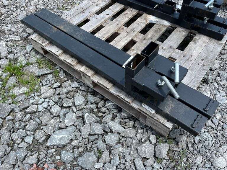 Unused 42” Mountable Pallet Forks