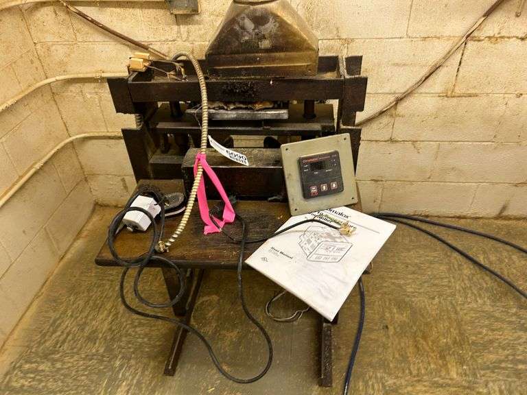 Shop Built Wood Burning Press with Chromalox Temp Controller