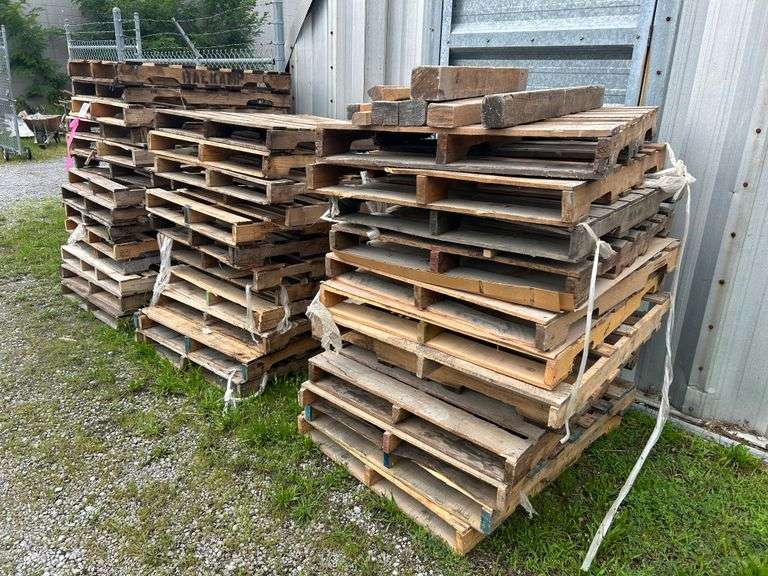 Lot of Wood Shipping Pallets