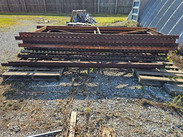 Lot of Pallet Racking