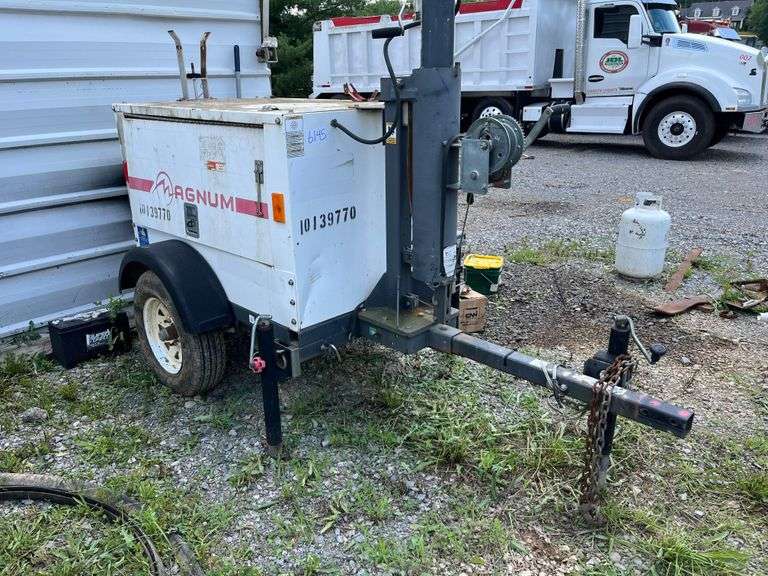 Magnum Portable Light Plant