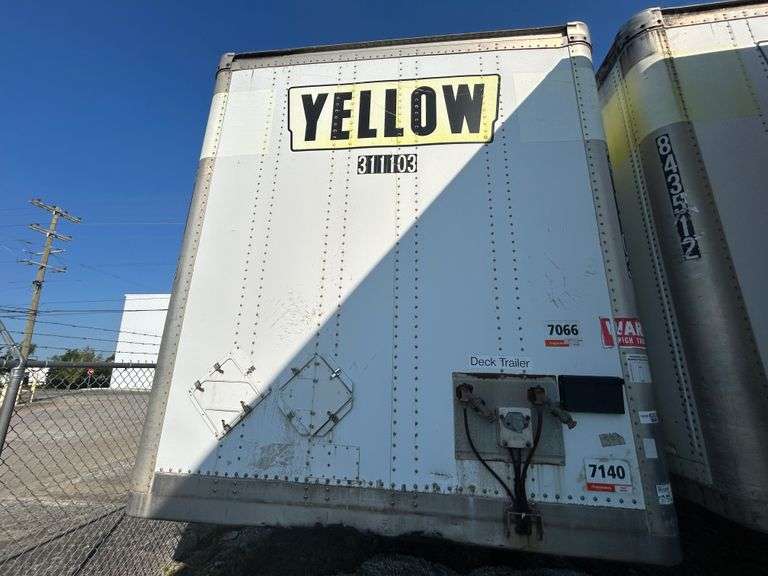 2005 Wabash Dvcvhpc 48 Ft X 102 T/A Van Trailer