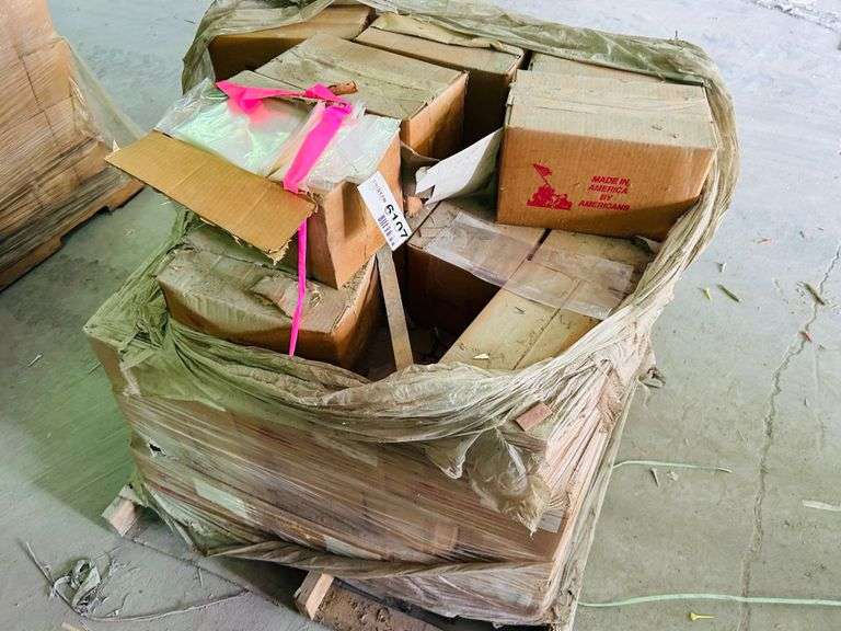 Pallet of new poly shipping bags