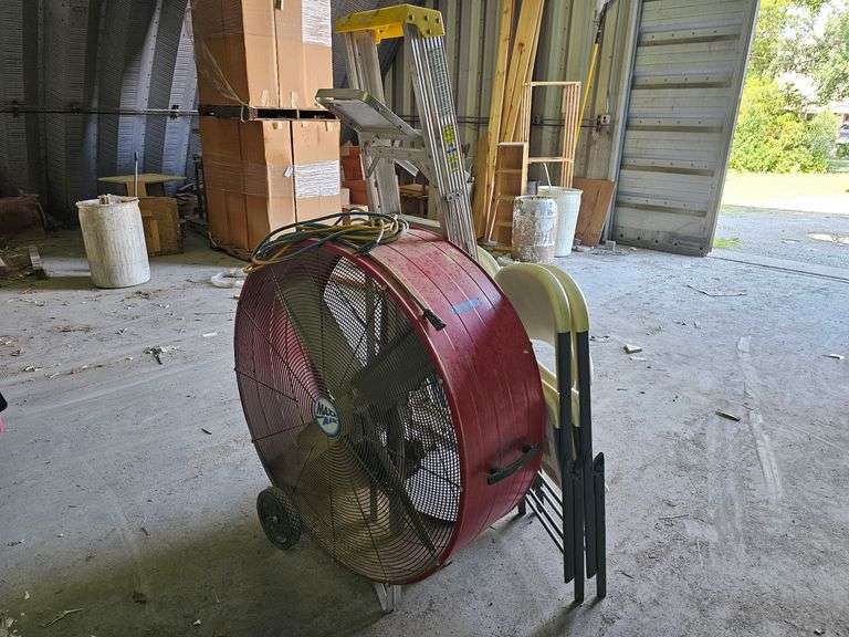 Lot of four folding chairs, step ladder and barrel fan