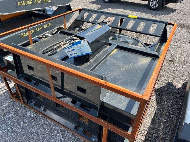 Unused  AGT  SSRC72  Brush Cutter  Attachment