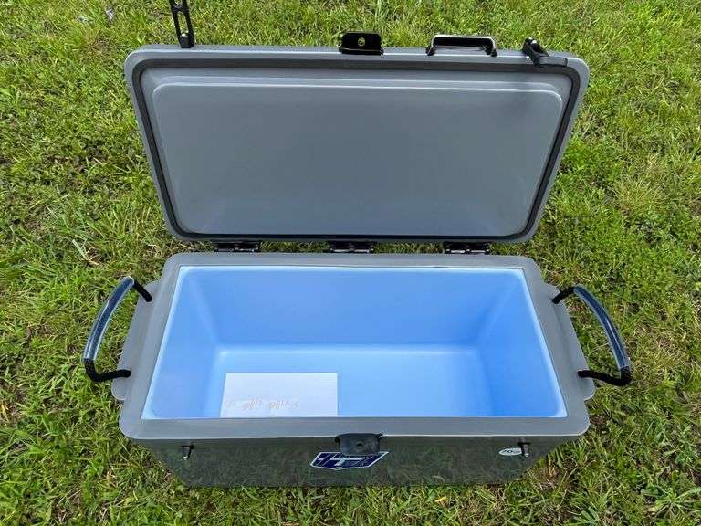 NEW ICEY-TEK 70 Qt. Grey Cooler