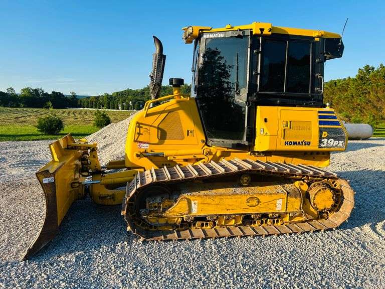 2021  Komatsu  D39PX-24  Crawler Tractor