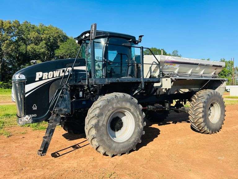 2017  GVM  Prowler E330  Spreader Truck