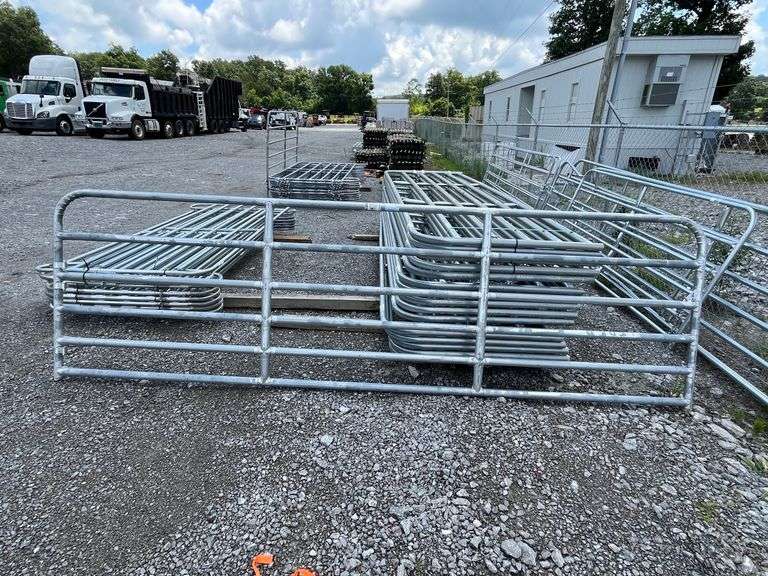 NEW CO-OP 14’x4’x2” HD Pole Gate
