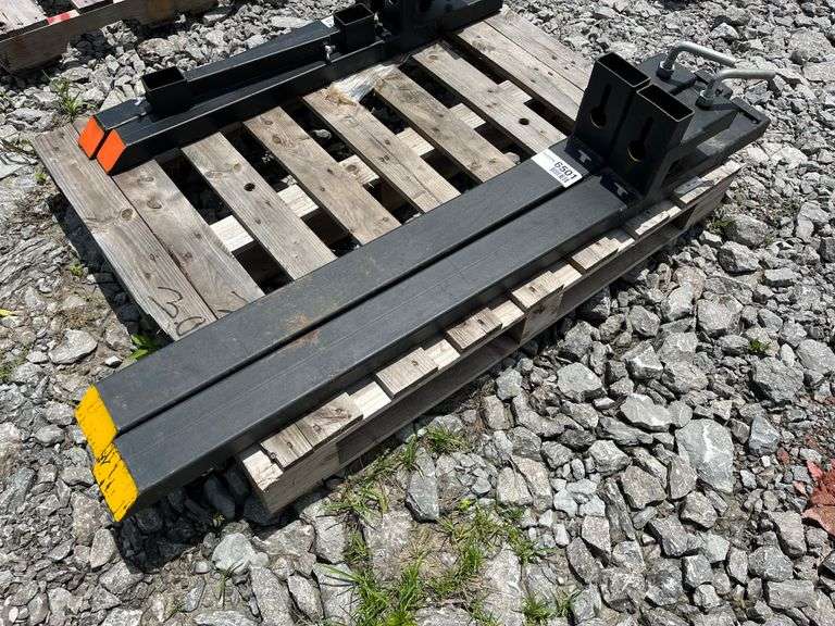 Unused 42” Mountable Pallet Forks
