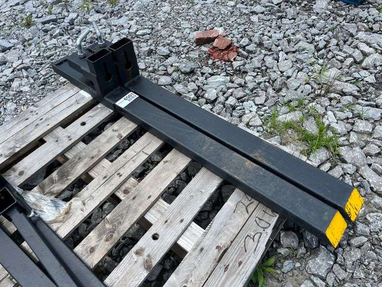 Unused 42” Mountable Pallet Forks