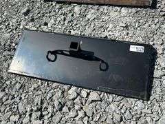 New Heavy Duty ½ Moon gusseted Skid Steer Receiver Hitch with Chain Hook Holders Attachment