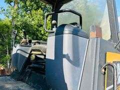 2005  CAT  953C  Crawler Loader